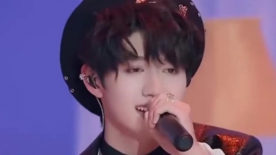 TF家族-朱志鑫、TF家族-张泽禹 - 等你下课