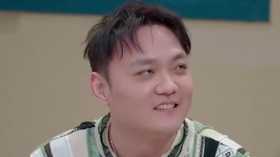 弹壳、李玖哲、苏醒AllenSu、陈楚生、王栎鑫、王铮亮 - 至少今天很快乐