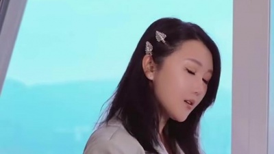 蒋雪儿 - 落了白