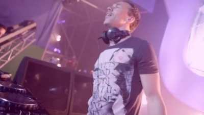 D-Block & S-te-Fan - Worlds Collide
