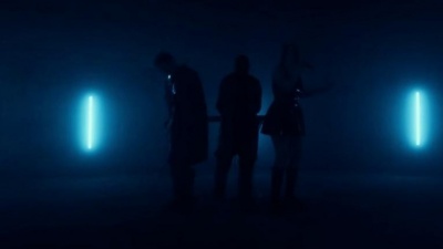 twocolors、ÁSDÍS - Gravity