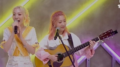 脸红的思春期(BOL4) - [1theK Original] Live ONE_ BOL4_ Bom (Live Clip)