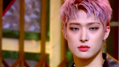 ATEEZ - BOUNCY
