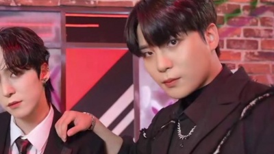 ATEEZ - BOUNCY