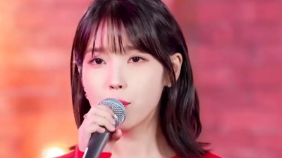 IU - Hurt