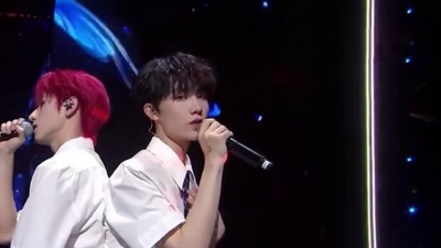 TF家族三代练习生 - 夏天的风
