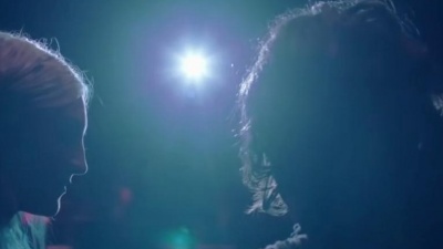 James Bay、Julia Michaels - Peer Pressure