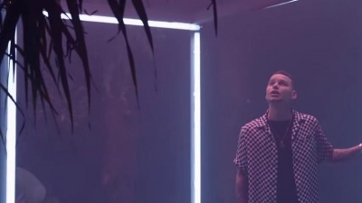 Kane Brown、Becky G - Lost in the Middle of Nowhere