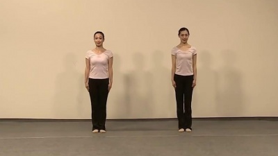 旺仔公主 - 舞协中国舞蹈考级教材第四版《家务小能手》