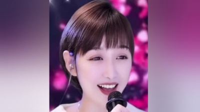 梁红 - 爱随浪花漂去远方