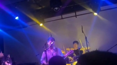 未了情缘 - 我在 昨天的梦里又看见了你