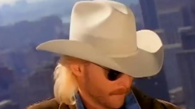 Alan Jackson - Gone Country