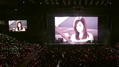 S.H.E - VCR: 因为有你们