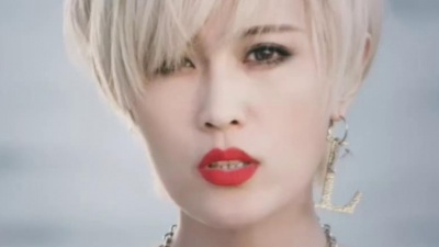 尹姝贻 - My Heart is Broken