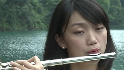 禹君、王盛智 - 雨中的波密