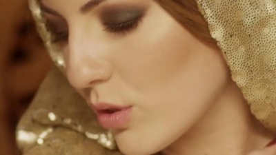 Kate Linn、Chris Thrace - Zaynah