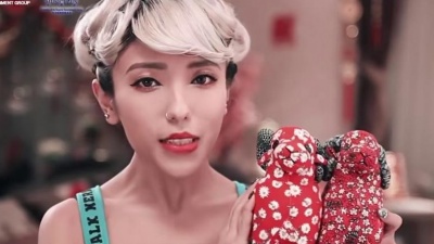张敬轩、泳儿、洪卓立、钟舒漫、罗力威、钟舒祺 - 就手轩羊咩咩咩