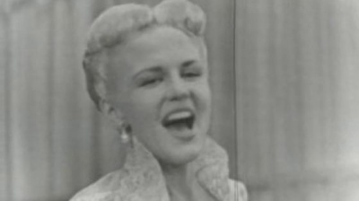 Peggy Lee、Dave Barbour and His Orchestra - Show Me The Way To Get Out Of This World('Cause That's Where Everything Is)