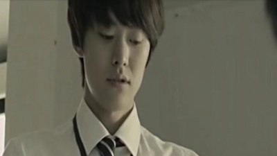 张可儿 - 左眼泪右眼笑