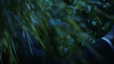 Rejjie Snow - All Around The World