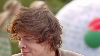 One Direction - Live While We're Young