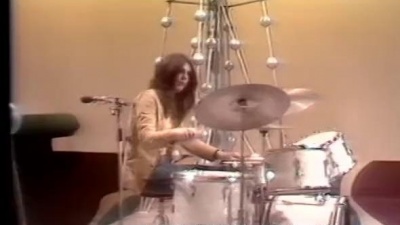 Smokie - living next door to alice