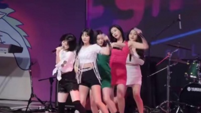 Red Velvet - Red Flavor (Live At 중앙대 축제 19/05/23)