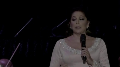 isabel pantoja - Abrázame Muy Fuerte