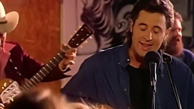 Vince Gill - Don't Let Our Love Start Slippin' Away