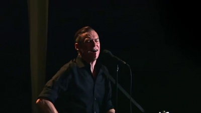 Bryan Adams - Run To You