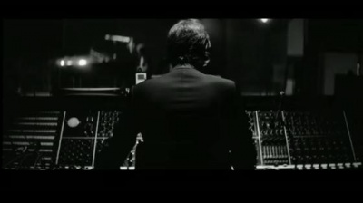 Lenny Kravitz - I'll Be Waiting
