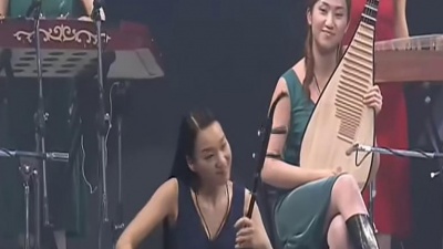 女子十二乐坊 - 阿拉木汗 奇迹音乐会 现场版