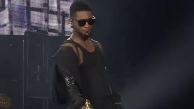 Usher - Caught Up ( OMG Tour Live in London 2011 ) 现场版