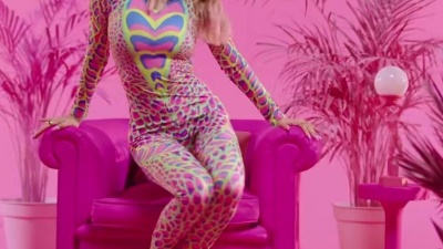Belinda、Tini、Lola Indigo - Niña de la Escuela
