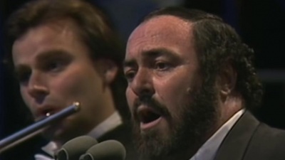 Philharmonia Orchestra、Luciano Pavarotti、Leone Magiera - De Curtis: Non ti scordar di me(Arr. Mancini)