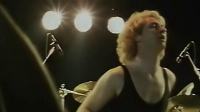 Judas Priest - Living After Midnight