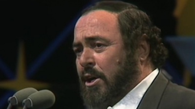 Philharmonia Orchestra、Luciano Pavarotti、Leone Magiera - Puccini: Tosca / Act 1 - &quot;Recondita armonia&quot;