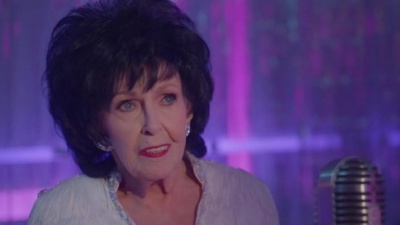 Wanda Jackson - It Keeps Right On A Hurtin'