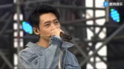 殇冰 - 魏晨《复杂人生》现场版，出道十年旅程中的心路历程