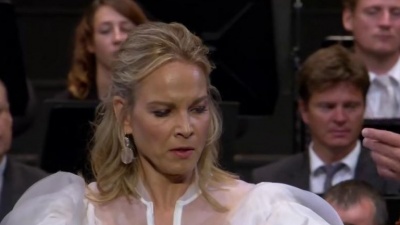 elina garanca、Christian Thielemann、Wiener Philharmoniker - Wagner: Wesendonck-Lieder, WWV 91 - III. Im Treibhaus(Orch. Mottl)