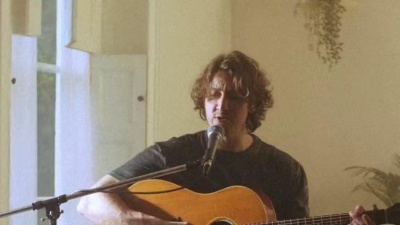 Dean Lewis - Looks Like Me