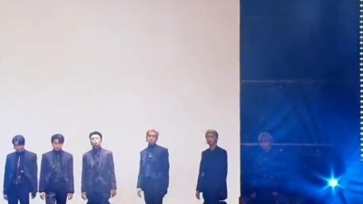 ENHYPEN (엔하이픈) - Blessed-Cursed+Tamed-Dashed