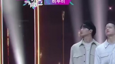 BTOB - 노래 (Live At Music Bank 22/03/04)