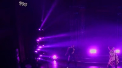 Ariana Grande - Into You