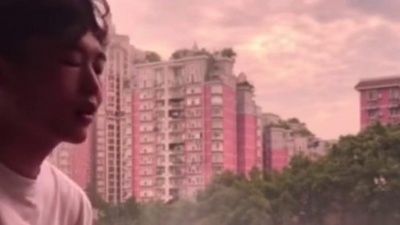 爱吃巧乐兹 - 爱河
