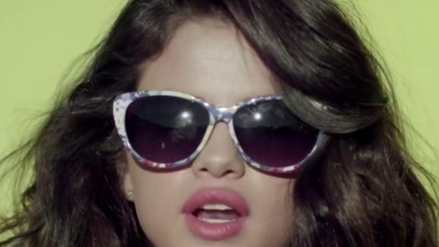 Selena Gomez & The Scene - Hit the Lights