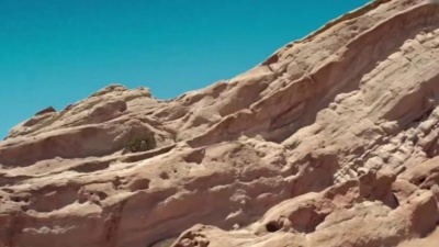 Ne-Yo、Dimitri Vegas & Like Mike - Higher Place