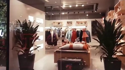 VALENTINA、Ayuko-黑叶子、莫安琪、大笑、叶晓粤 - 不破不立
