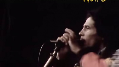 胡图图ss - #摇滚 #雷鬼Reggae教父鲍勃马利1980年慕尼黑Live。Peace&❤