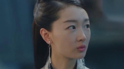 圣香 - 千古玦尘：上古和儿子吐槽白冰块，白玦躲在暗处满眼宠溺都是爱